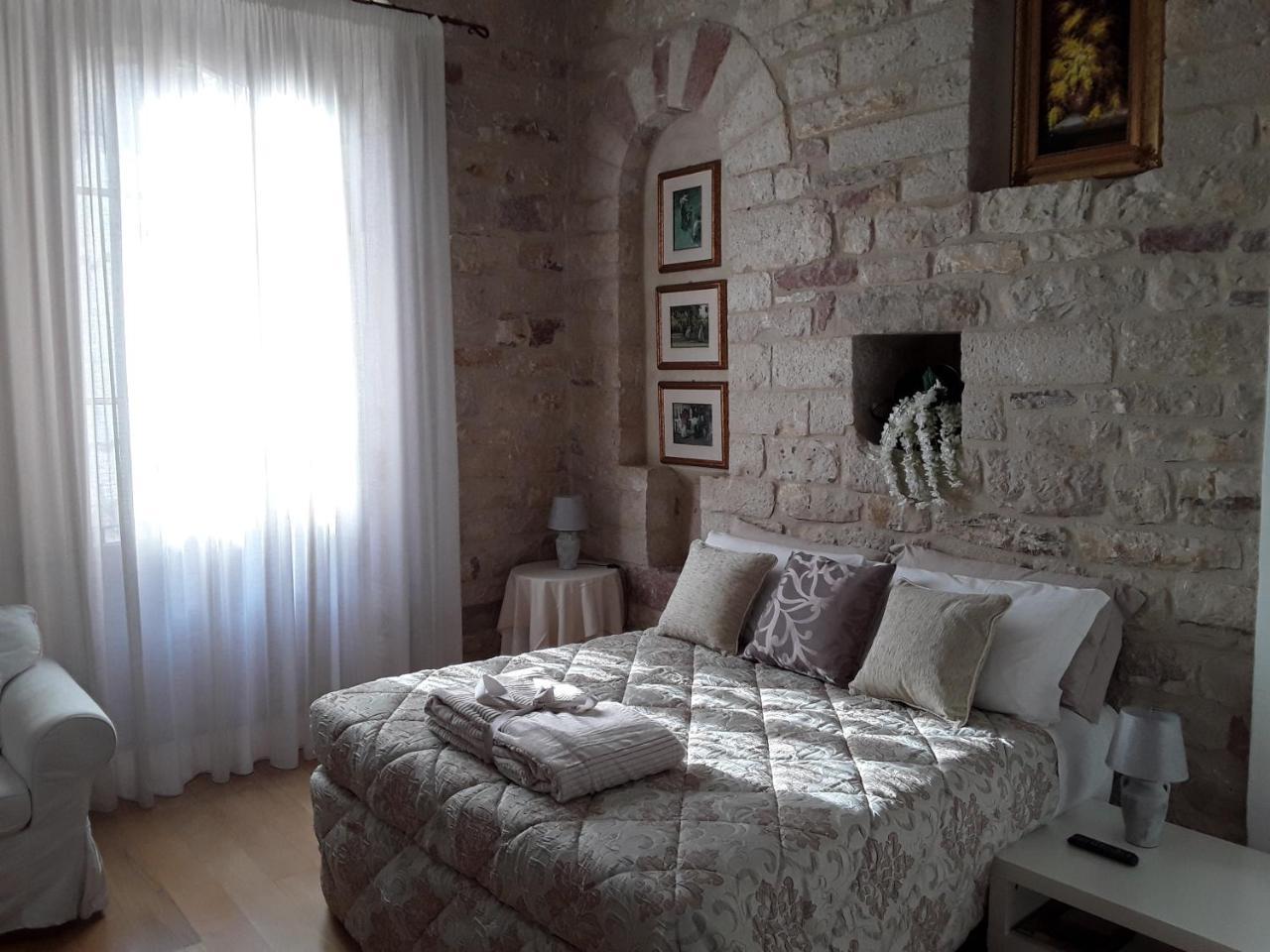 Suite Assisi Bagian luar foto
