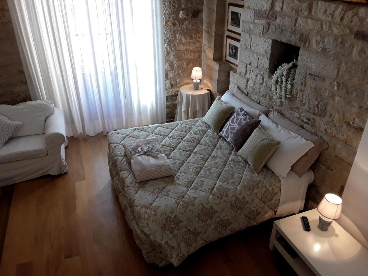 Suite Assisi Bagian luar foto